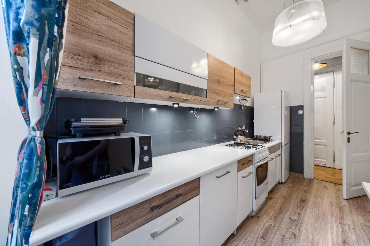Comfortable Apartments In The Old Town Of Krakow Bagian luar foto