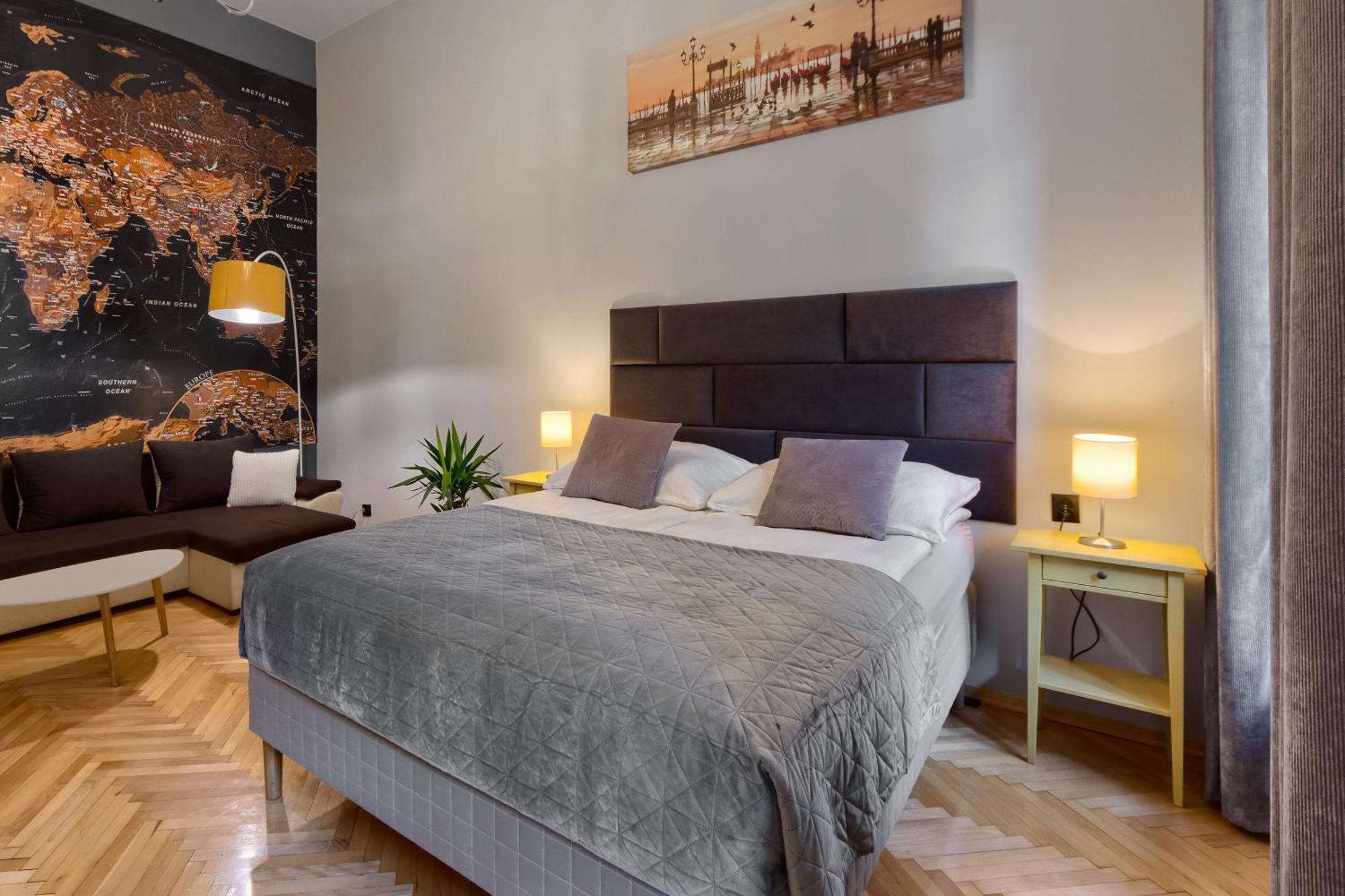 Comfortable Apartments In The Old Town Of Krakow Bagian luar foto